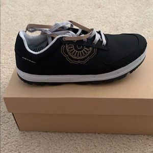 Size 8 Astral sneakers brand new